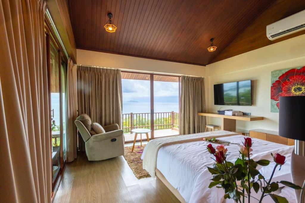 Villa Yariana Ocean Front - 7 Bedrooms Nai Harn Exterior photo